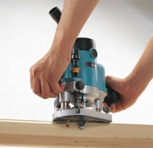 Makita RP0910 Elektrikli Dik El Freze Makinası 900 Watt